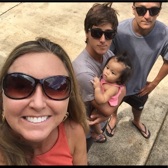 Meet your Posher, Erin - Picture 5 of 5